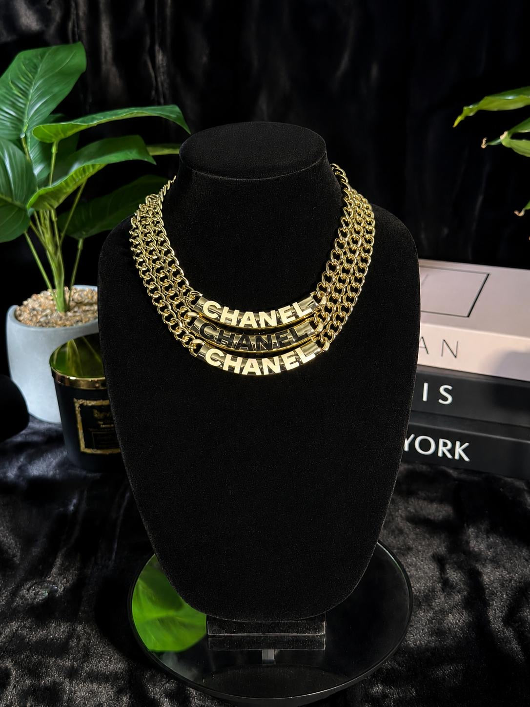 DESIGNER VAULT