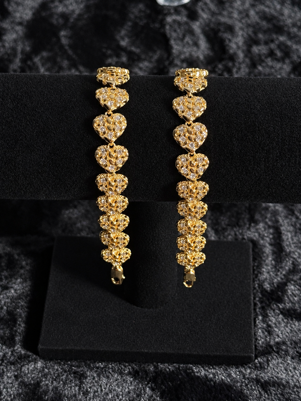 DIAMOND NUGGET HEART BRACELET additional image