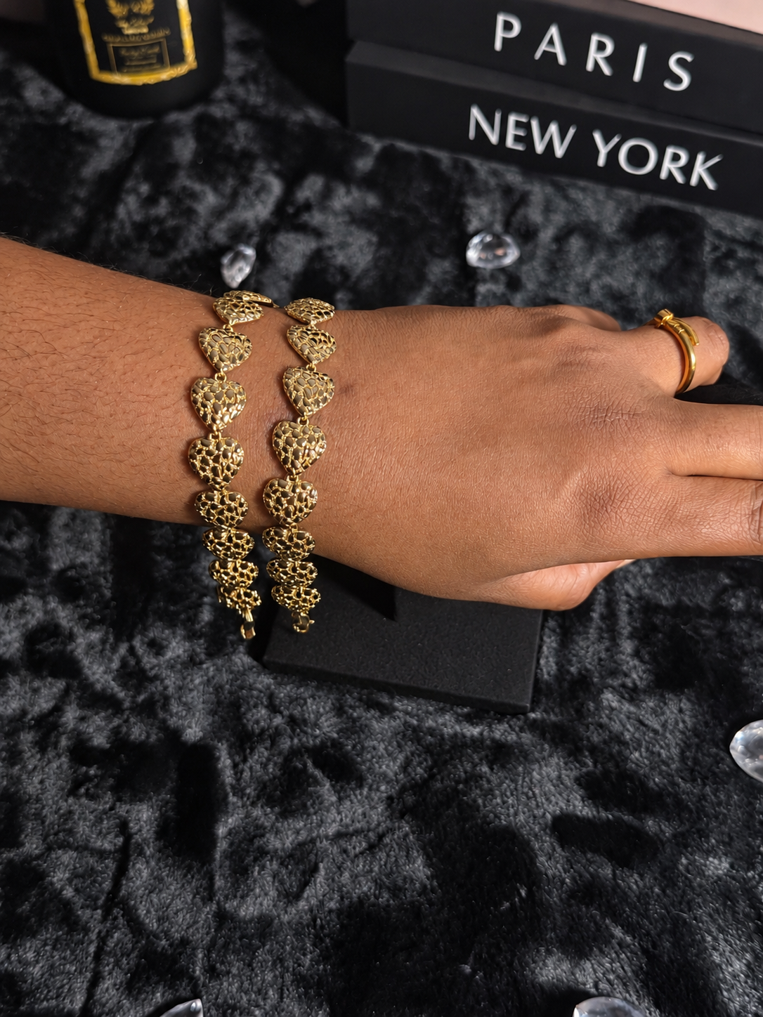 GOLDEN NUGGET HEART BRACELET additional image