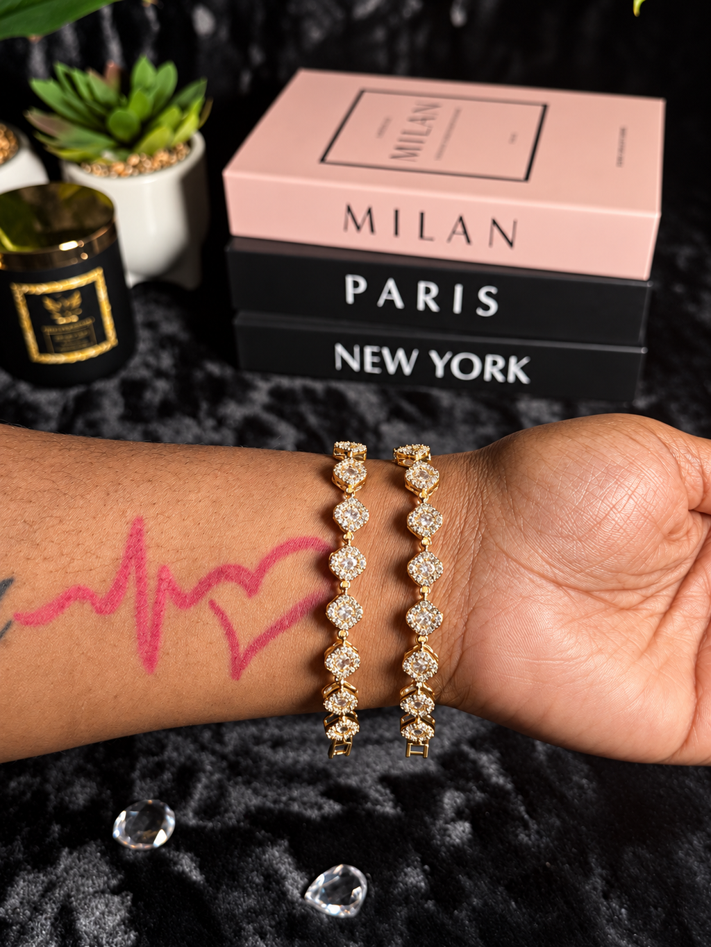 CLOVER DIAMOND HALO BRACELET additional photo
